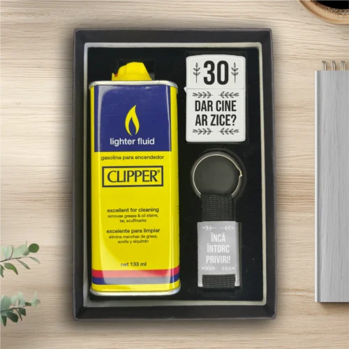 Brichetă benzină personalizată – simplă sau set cu breloc, Cadou pentru Aniversarea vârstei de 30 de ani [ #0353 ]