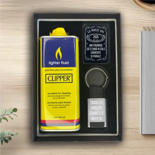 Brichetă benzină personalizată – simplă sau set cu breloc, Cadou pentru Aniversarea vârstei de 35 de ani [ #0373 ]