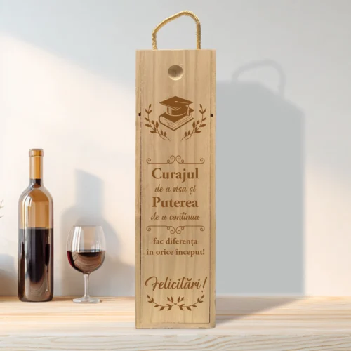 Cutie din lemn gravată pentru sticla de vin, cu capac culisant, Cadou pentru Absolvire [ #0199 ]