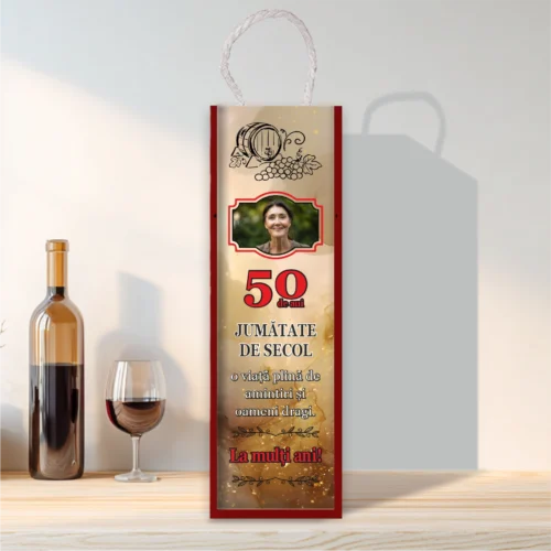 Cutie din lemn sublimată pentru sticla de vin, cu capac culisant, Aniversarea vârstei de 50 de ani [ #0266 ]