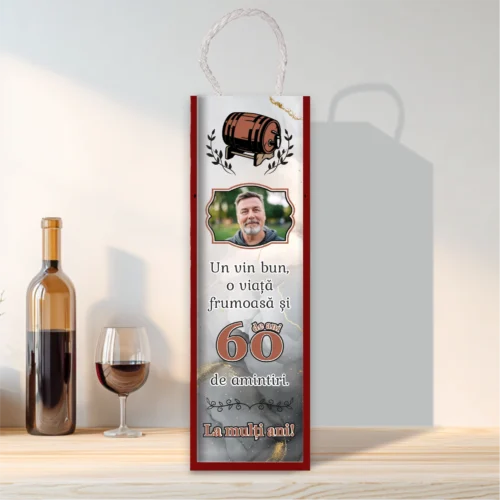 Cutie din lemn sublimată pentru sticla de vin, cu capac culisant, Aniversarea vârstei de 60 de ani [ #0278 ]