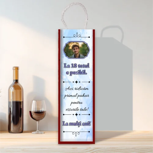 Cutie din lemn sublimată pentru sticla de vin, cu capac culisant, Aniversarea vârstei de 18 ani, Majoratul [ #0230 ]