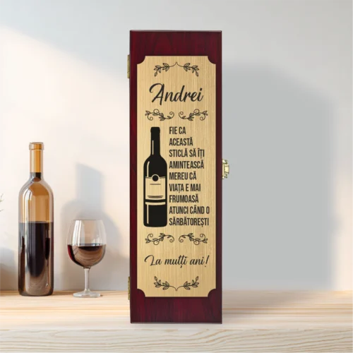 Cutie din lemn cu placă gravată pentru sticla de vin, cu ustensile, Aniversarea vârstei [ #0219 ]