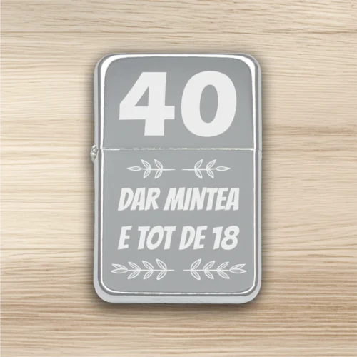 Brichetă benzină personalizată – simplă sau set cu breloc, Cadou pentru Aniversarea vârstei de 40 de ani [ #0393 ]