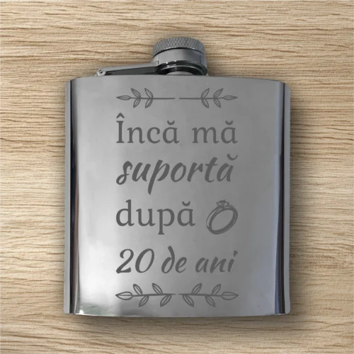 Ploscă de metal personalizată – simplă sau set cu păhărele, Cadou pentru Aniversarea căsătoriei de 20 de ani [ #0480 ]