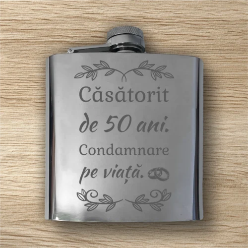 Ploscă de metal personalizată – simplă sau set cu păhărele, Cadou pentru Aniversarea căsătoriei de 50 de ani [ #0537 ]