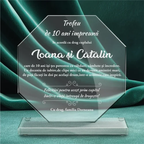 Trofeu din Sticlă Elegant – Personalizat prin Gravură Laser, Aniversarea căsătoriei de 10 ani [ #0630 ]