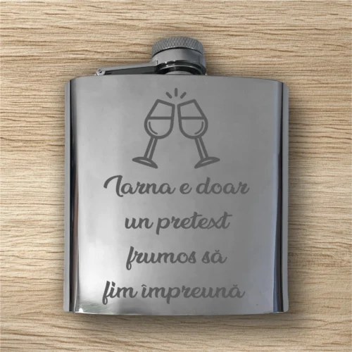 Ploscă de metal personalizată – simplă sau set cu păhărele, Cadou de Crăciun [ #0584 ]