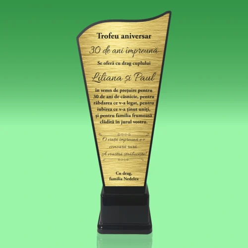 Trofeu Plexiglas – Personalizat prin Gravură Laser, Aniversarea căsătoriei de 30 de ani [ #0648 ]
