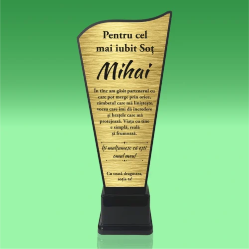 Trofeu Plexiglas – Personalizat prin Gravură Laser, Cadou pentru Soț [ #0725 ]