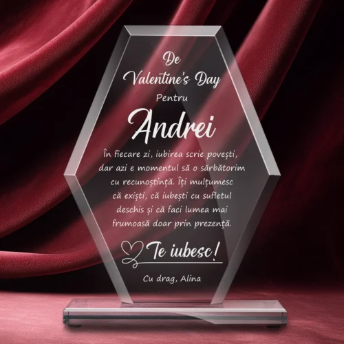 Trofeu din Sticlă Elegant – Personalizat prin Gravură Laser, Cadou de Valentine’s Day [ #0755 ]
