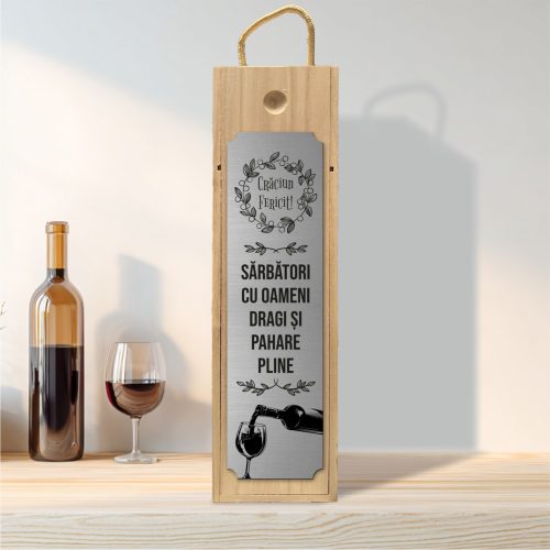 Cutie din lemn gravată pentru sticla de vin, cu capac culisant, Cadou de Crăciun [ #0560 ]